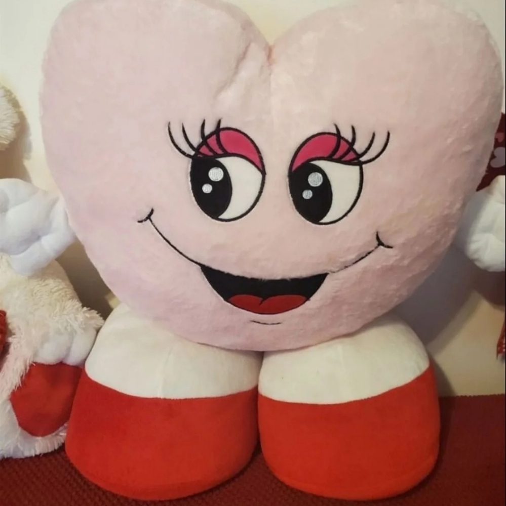 Hug me Jumbo  stuff  heart plush  46x20